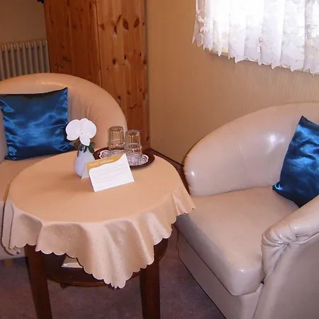 Haus Sonnenschein Guest house *