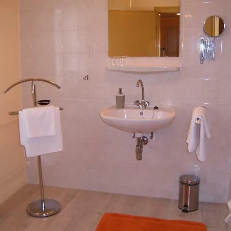 Haus Sonnenschein 3*